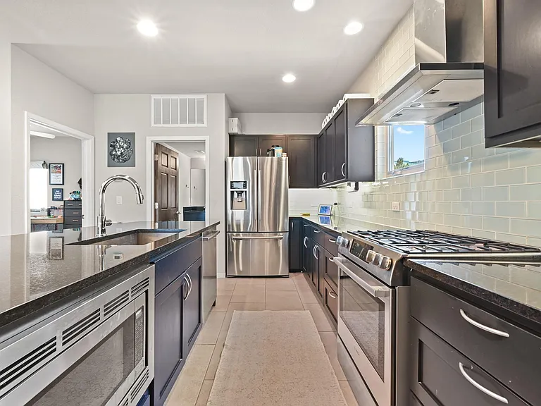 1142 Lost Creek Blvd #3 — Photo 8