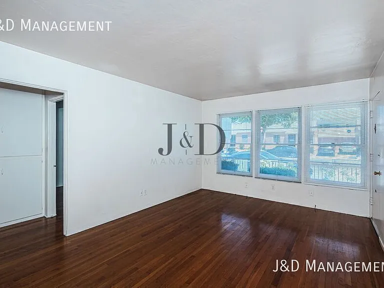 4380 Louisiana St #4380 — Photo 4