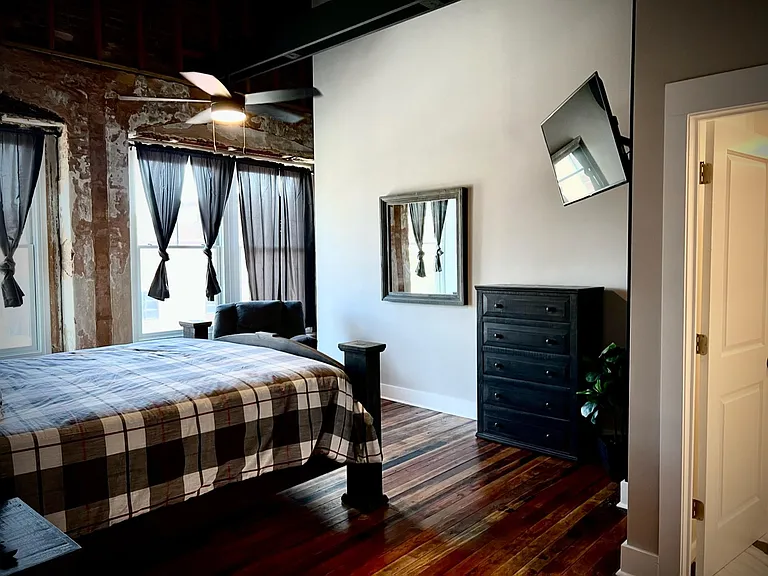 26 Doyle St #201 — Photo 6