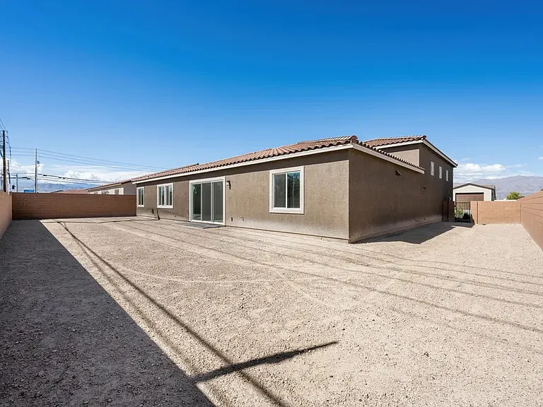 3601 Allen Creek Ct — Photo 25