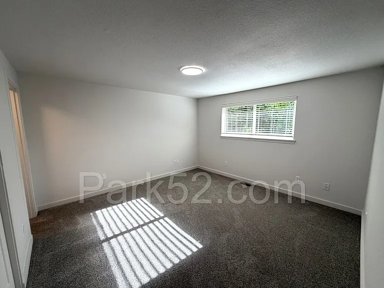 7716 19th Street Ct W — Photo 12
