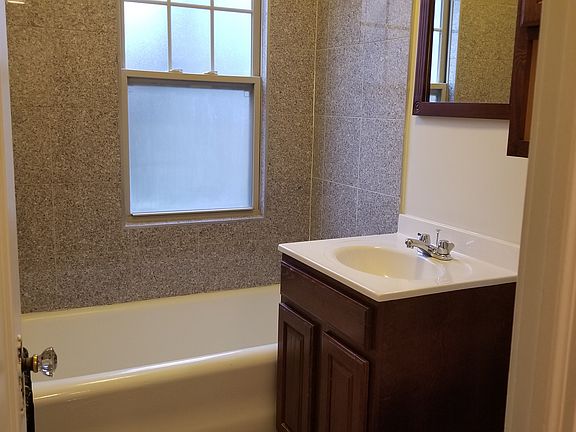 5th image of 10705 Lake Ave APT 106