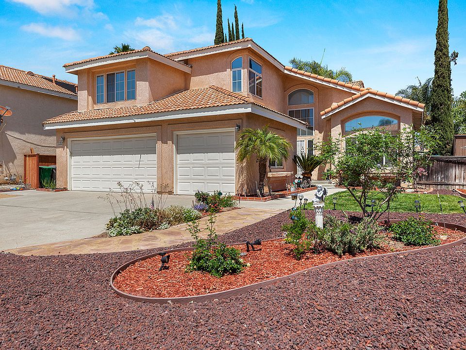1st image of 23800 Cadenza Dr