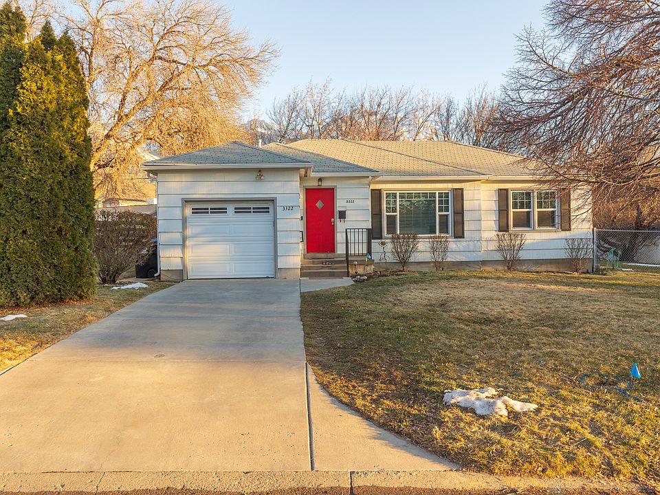 Single Level Living, One Car Garage plus 2 Cars in driveway