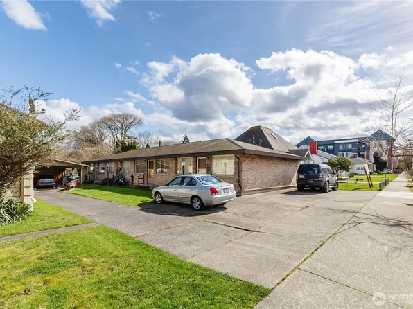 78 Williams S, Renton, WA 98057