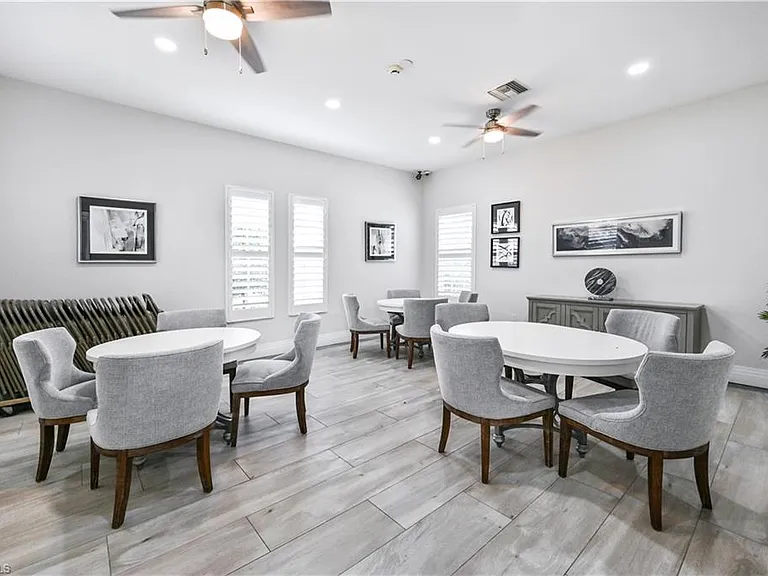 6453 Autumn Woods Blvd — Photo 32