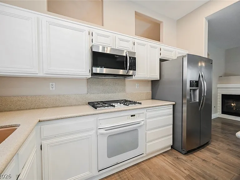 2343 Brockton Way — Photo 24