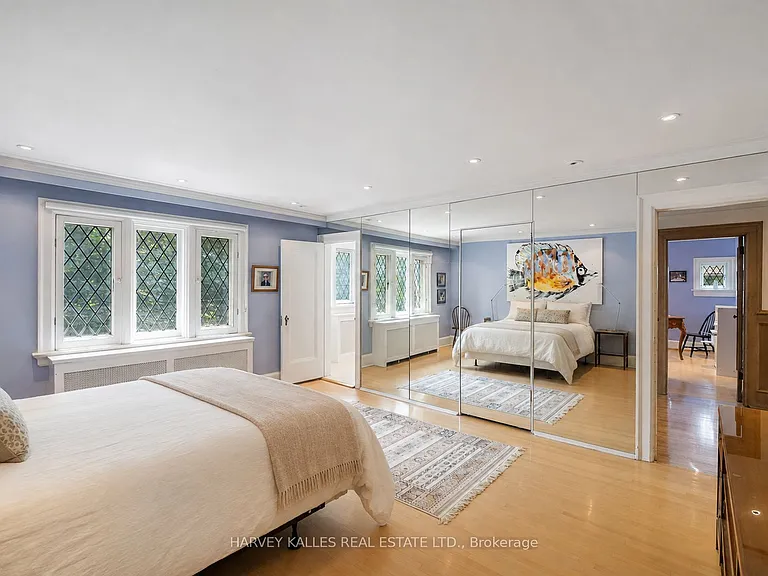 14 Dewbourne Ave — Photo 16