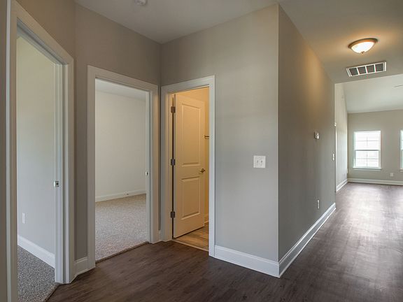 2nd image of 6004 Hertfordshire Way