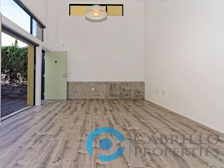 Centre Street Lofts — Photo 2