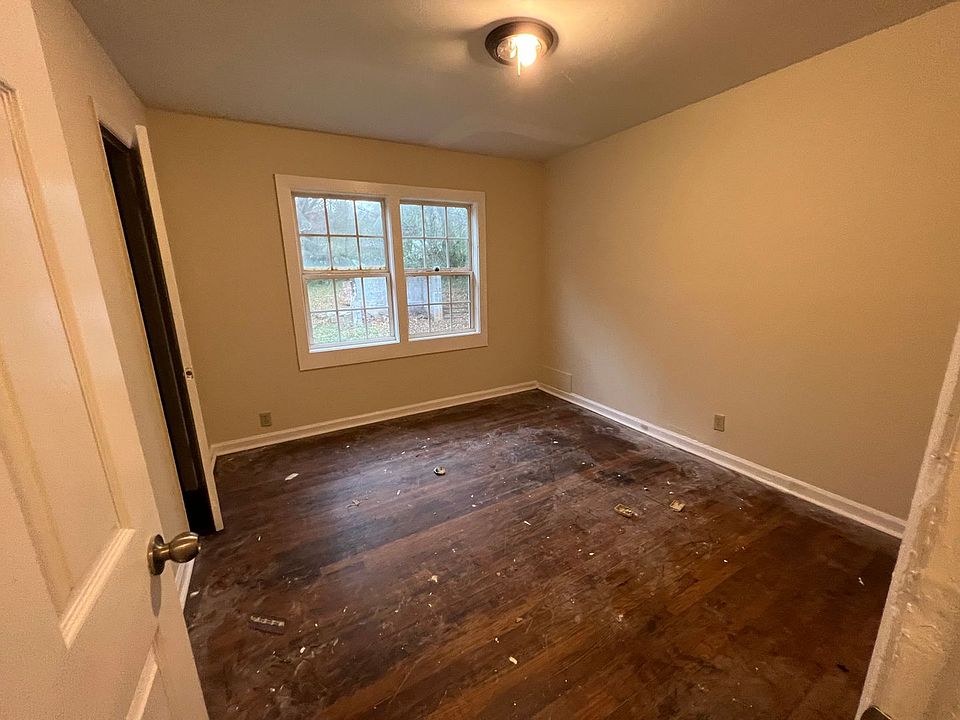 52 Glenn St, Newnan, GA 30263 Zillow