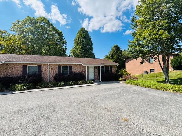 1150DM - 1514/1516 Sandy Circle - M