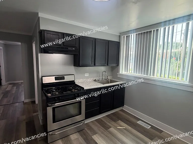 3828 Alder St — Photo 3