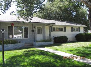 901 Birch Dr, Colorado Springs, CO 80911