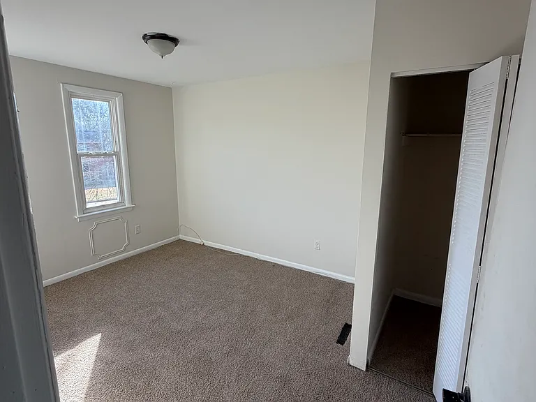 3628 Meadowdale Blvd — Photo 7