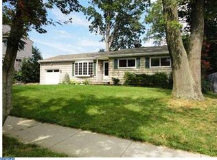 8 Woodland Rd, Jamesburg, NJ 08831