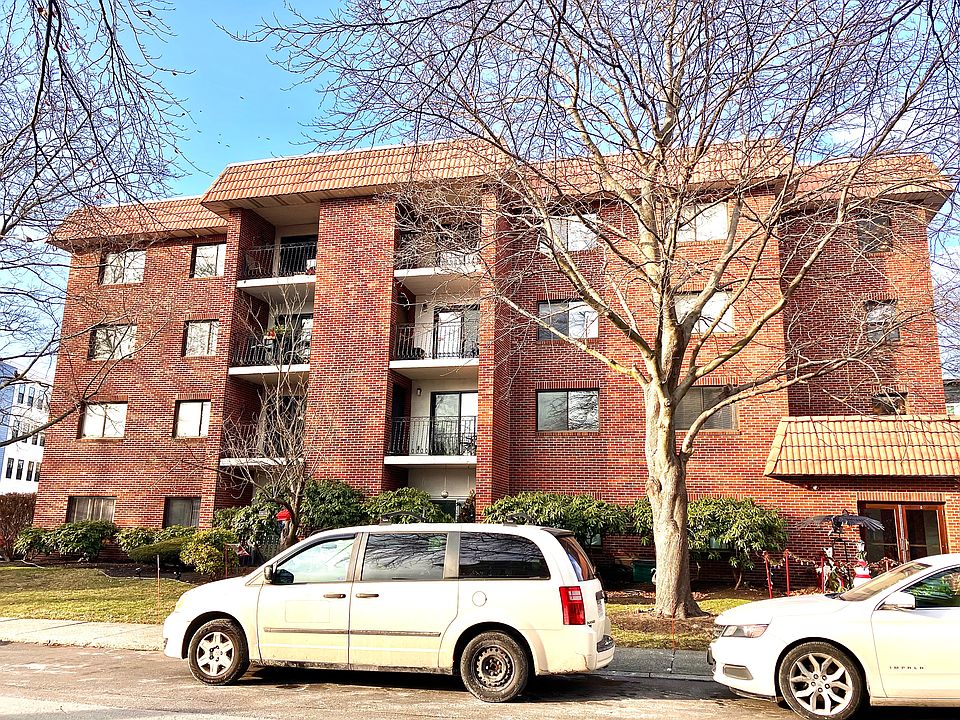 1st image of 8 Nahant Pl Unit 202