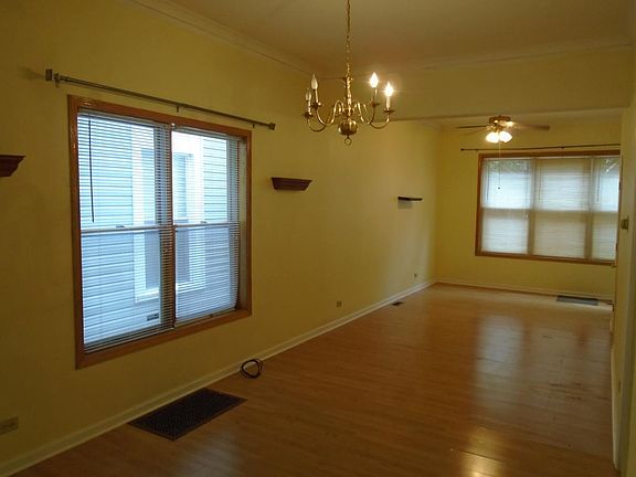 5th image of 1923 N Mozart St #2