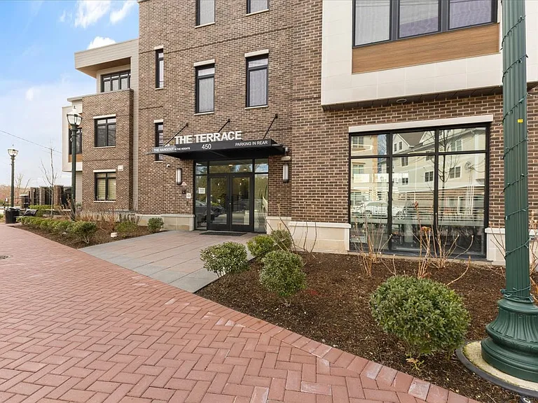 450 Springfield Ave — Photo 23