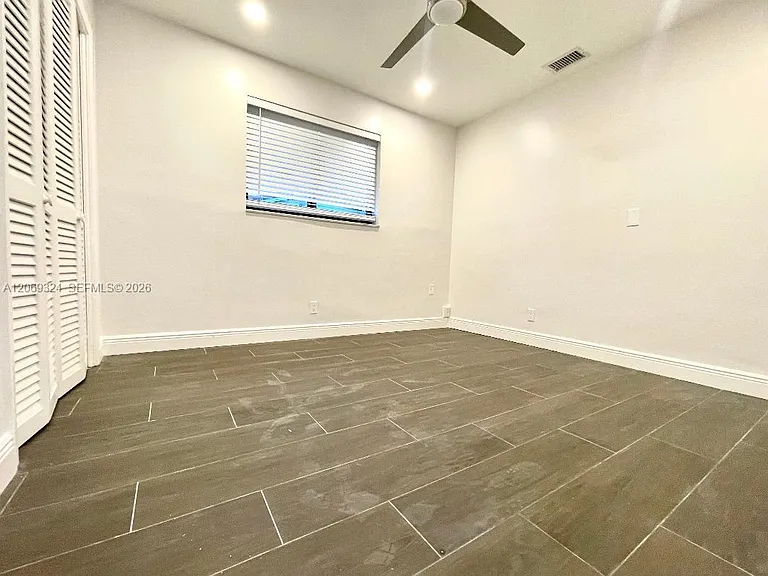 4910 Jefferson St — Photo 28