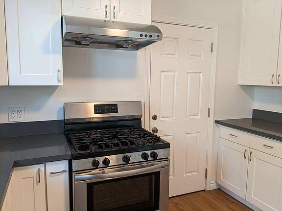 5th image of 1829 S Olive Ave APT A