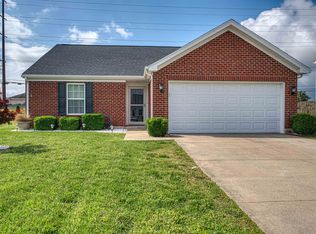 817 Candlestick Ct, Evansville, IN 47725