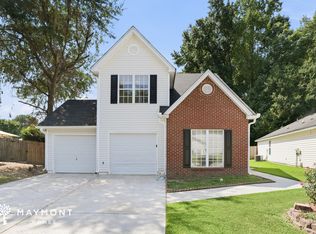2205 Oakland Spring Dr, Snellville, GA 30039