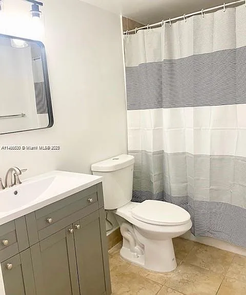 2131 SE 10th Ave #13 — Photo 5