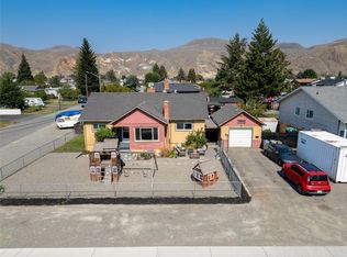 1854 Fleetwood Ave, Kamloops, BC V2B4S1