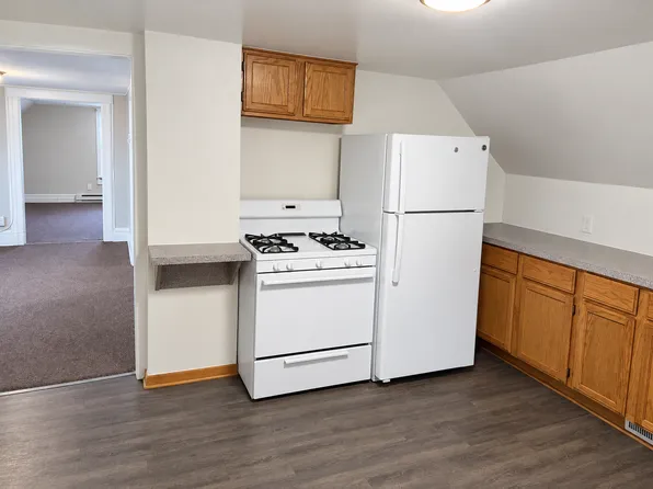 1822 4th St APT 2, Wyandotte, MI 48192