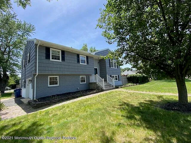 4 bed, 2114 sqft, $3,250 — Photo 2