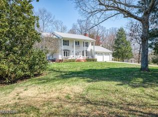 410 Petty Rd, Sparta, TN 38583