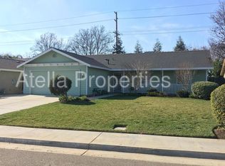 831 S Laguna St, Visalia, CA 93292