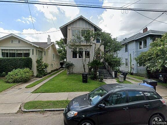 1st image of 1727 Broadway St