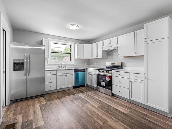 Kitchen with all new stainless steel appliances