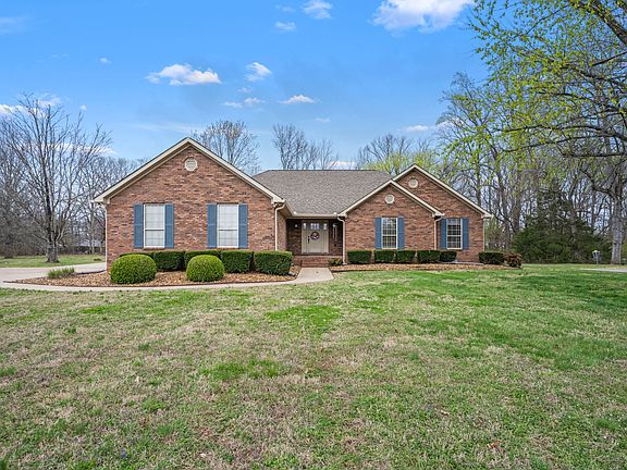 2nd image of 312 Southwinds Dr