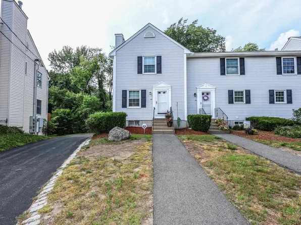 38 Brook Hollow Way, Manchester, NH 03103