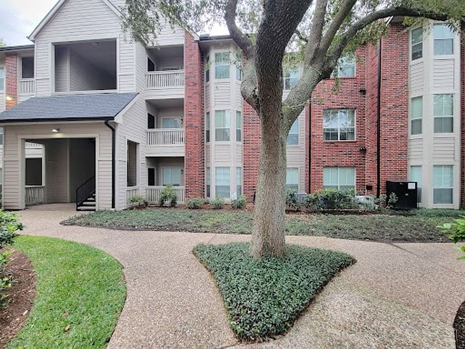 1st image of 1330 Old Spanish Trl APT 4211