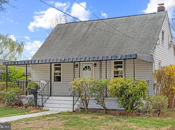 114 Charles St, Rockville, MD 20850