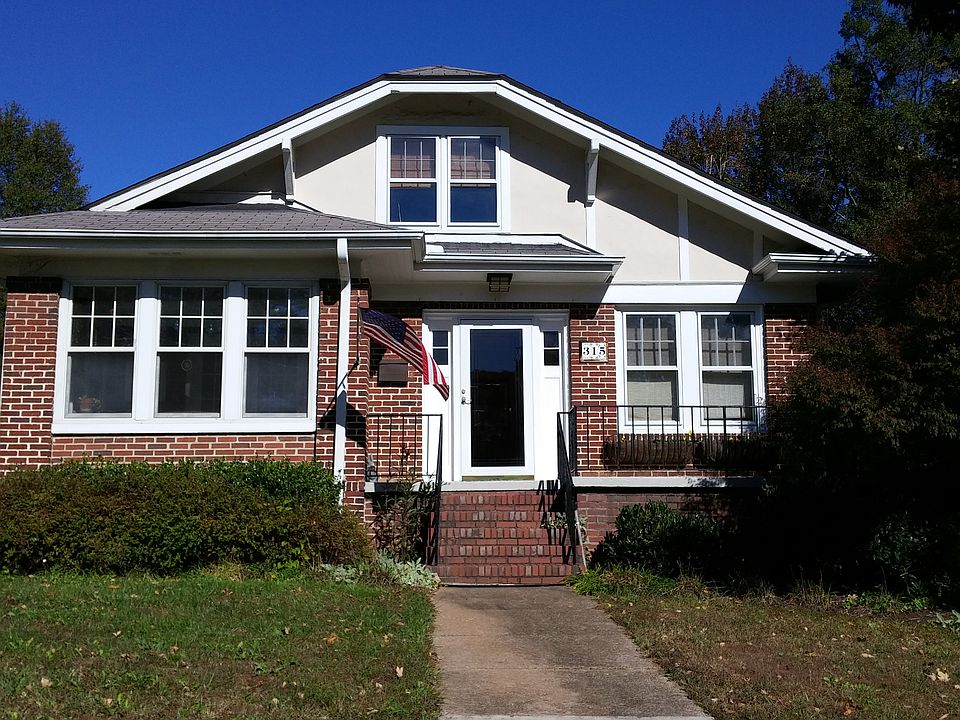 1st image of 315 E Hillcrest Dr