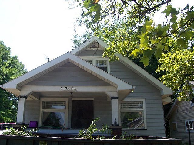 1st image of 153 E Boston Ave