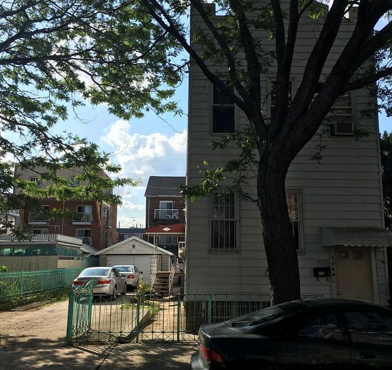 1st image of 104-106 Bath Ave