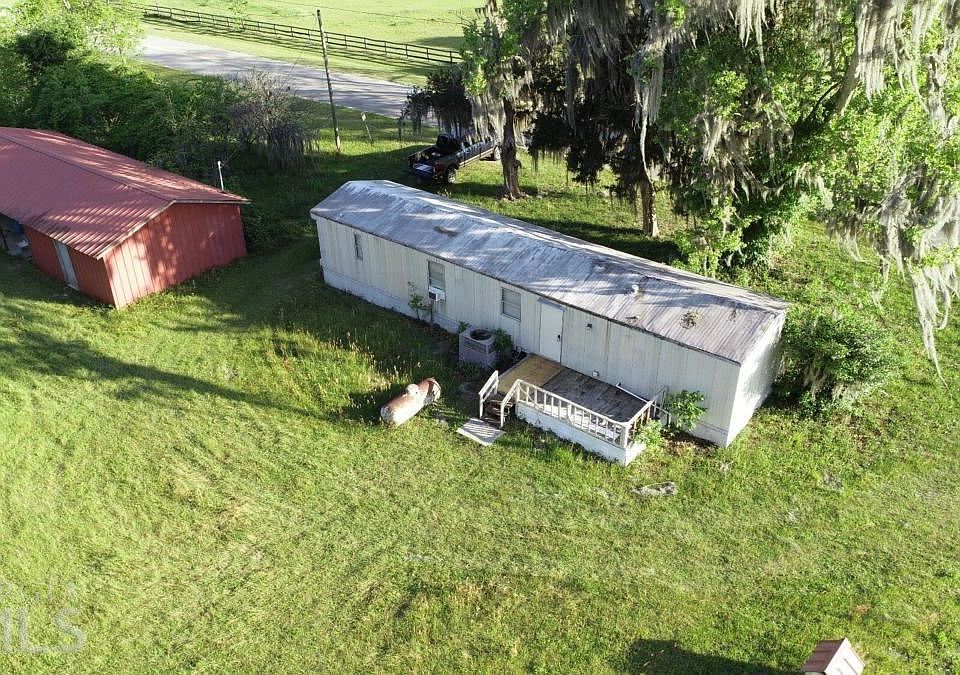 1st image of 285 Lewis Rd