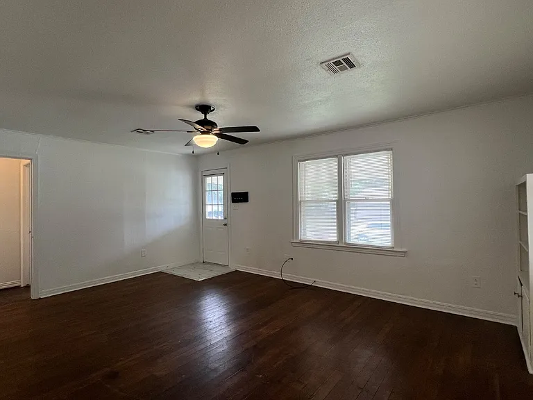 1706 W Arrowhead Pl — Photo 23
