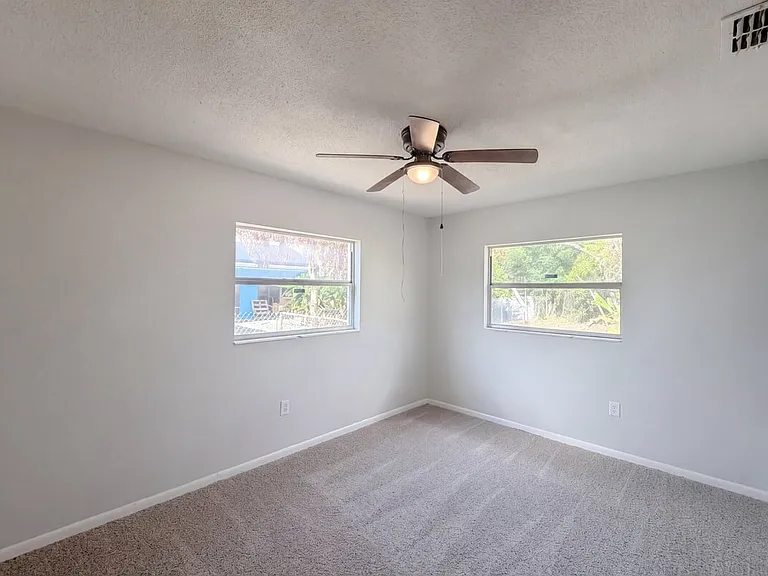 1106 Carefree Cove Dr — Photo 6