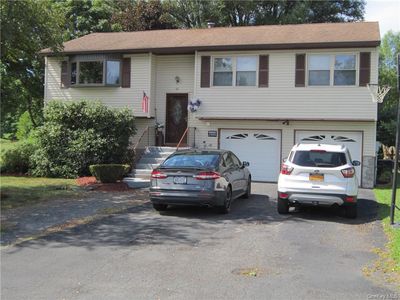 10 W Eugene Ct, Poughkeepsie, NY, 12601