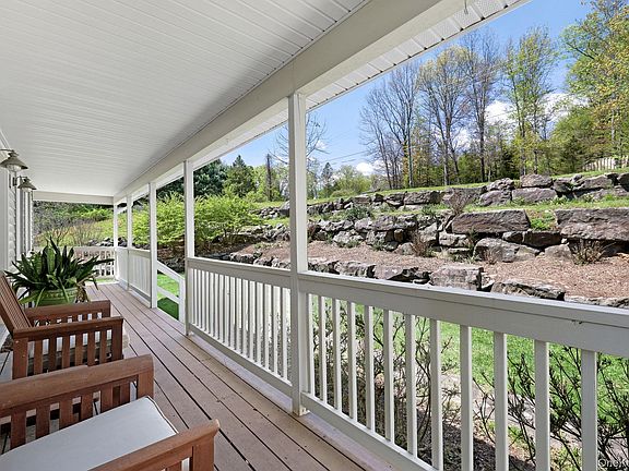 5th image of 319 Reservoir Road