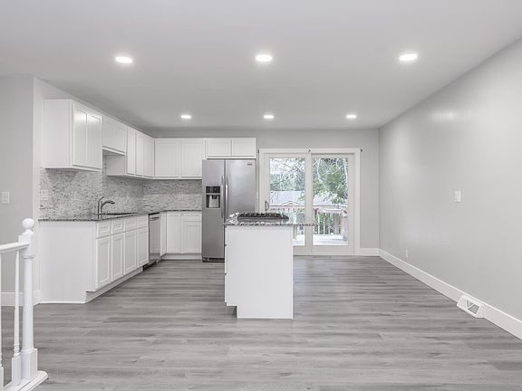 4th image of 707 Chester Dr