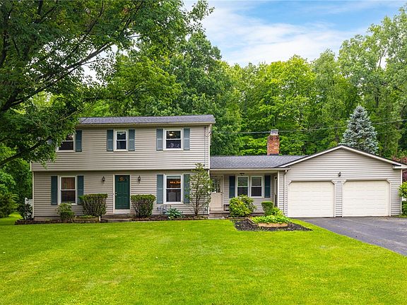 2nd image of 455 Reeves Rd