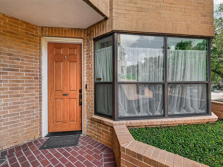 5220 Weslayan St #107 — Photo 5